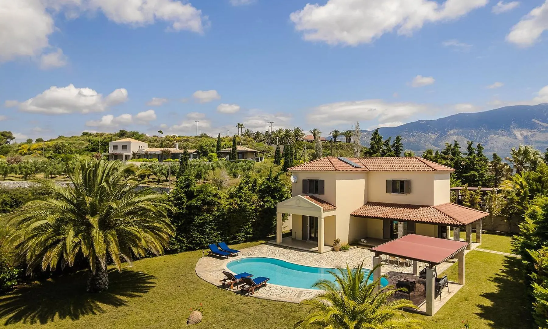 Villa Helios Spartià Grécia