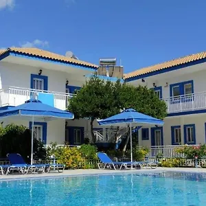 Appart hôtel Blue White - Kefallonia Poolside Retreats, Spartià